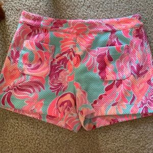 Lilly Pulitzer size 2 shorts